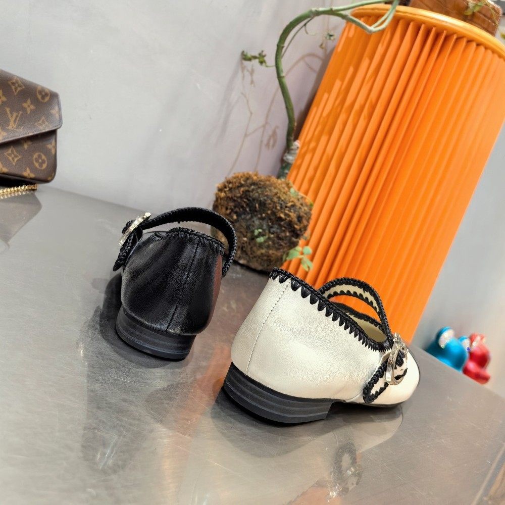 欧洲站女鞋26春季时尚撞色软小羊皮圆头一字带舒适平底玛丽珍单鞋,淘宝优惠券,粉丝福利购,淘宝优惠卷