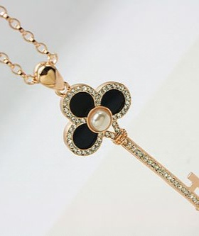 韩版时尚简约水钻四叶草钥匙毛衣链甜美百搭幸运草镶钻长款项链女