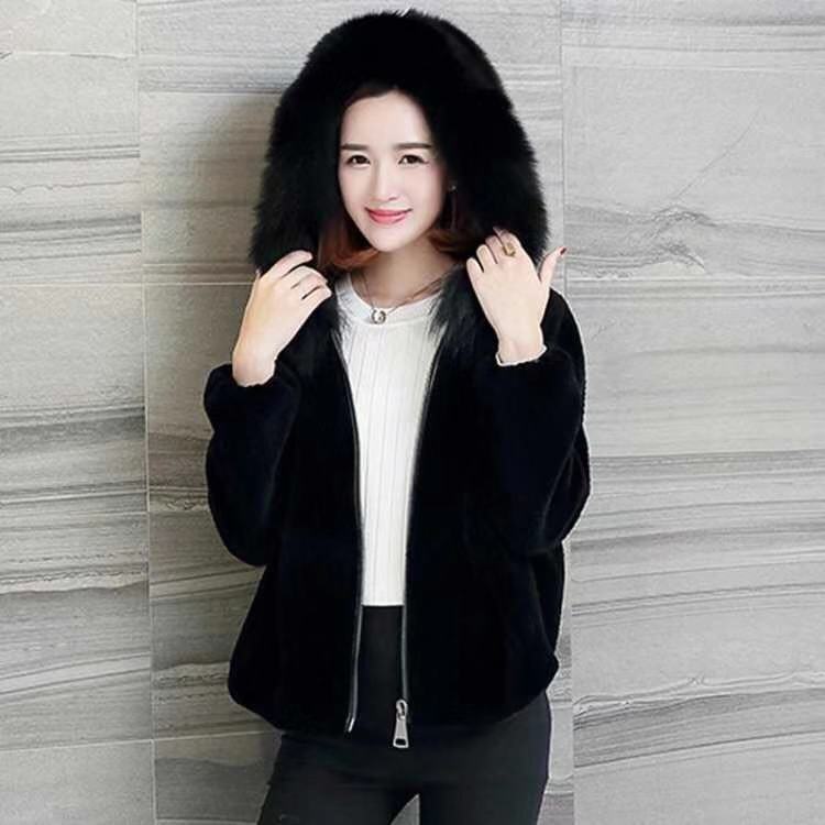 海宁仿羊剪绒连帽大衣女秋冬新款仿狐狸毛领