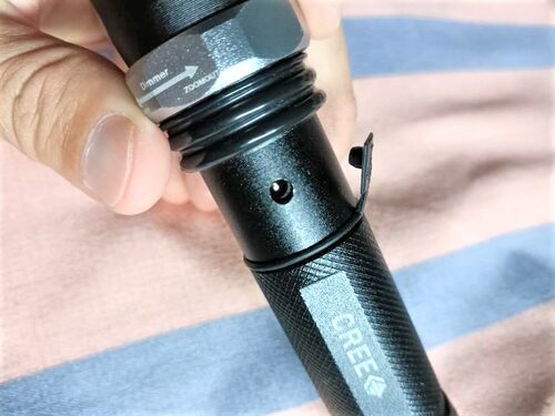 华夏神光强光防爆手电筒CREE XML-T6 PM-685 HXSG-760/6812充电器 - 图0