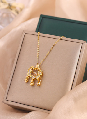 韩版精致时尚锆石灵动长命锁项链