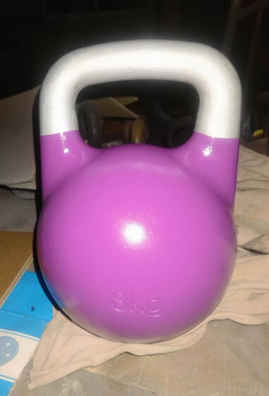 Competitive kettlebells, cast one-piece kettlebells, hollow kettlebells, men's and women's fitness kettlebells, home hip lifting kettlebells