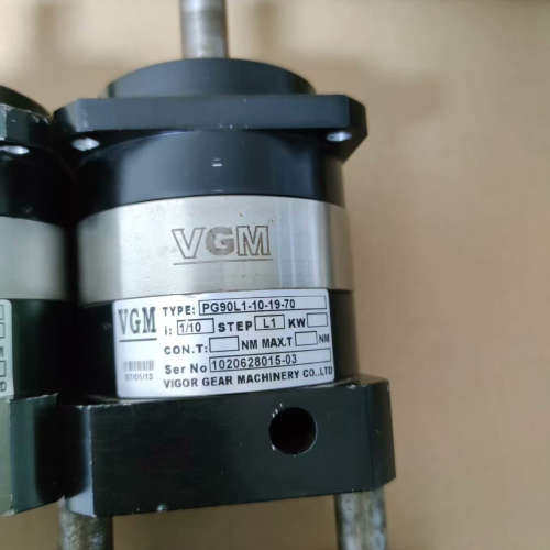 VGM减速机，型号PG90L1-10-19-70，一起5 - 图0