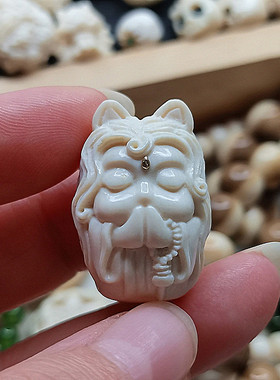 苏工精雕狐狸宝宝猛犸象牙吊坠