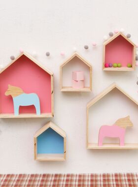 小木屋房子壁挂置物架拍照道具