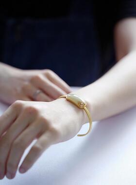 新款平安无事牌复古手镯镀金镯子女款碧玉开口宫廷民族风手饰品