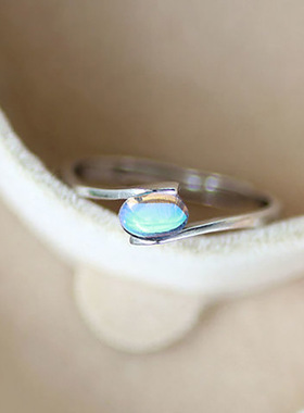 新款天然斯里兰卡月光石戒指蓝月