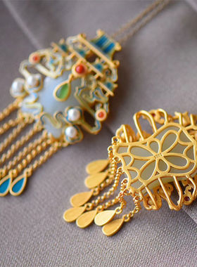 女款镀金项链配高档白玉玉吊坠