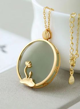 和田玉青玉莲花镀金色锁骨链吊坠