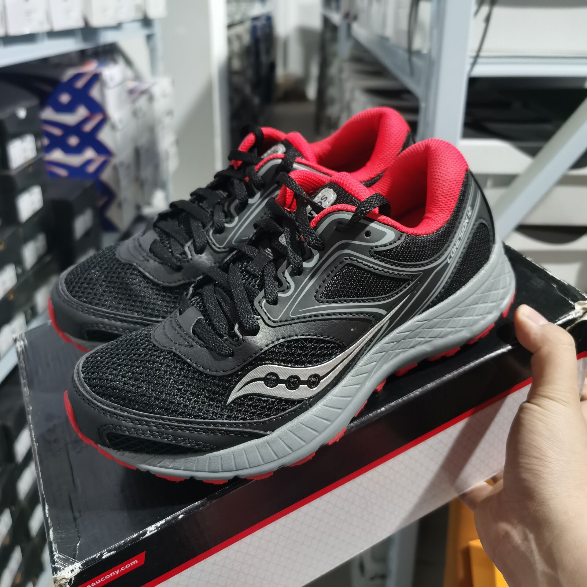 索康尼/saucony COHESION 12凝聚12轻便透气缓震男跑鞋清仓-图2