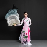 Настоящий шелковый танец вентилятор квадратный танец градиент чернила и чернила дети с длинными тени, такими как дым, длинный фанат фанатов шелкового фаната