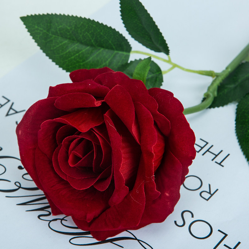 仿真玫瑰花干花束装饰情人节礼物假花客厅餐桌花摆件jk拍照直播花