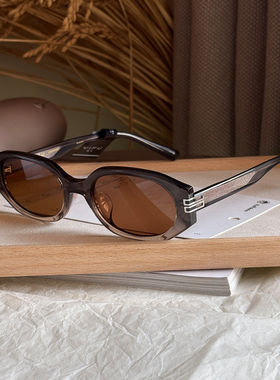 逸夫太阳镜轻奢撞色镜腿墨镜女显白百搭防紫外线防晒遮阳眼镜Y031