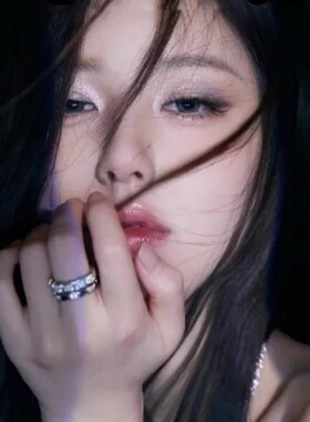 正品烟紫碎钻小烟熏九色眼影盘紫色哑光细闪截断式眼妆千金辣妹纯