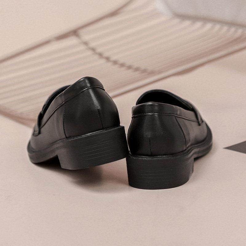 香港黑色软皮英伦风小皮鞋女秋季2025年百搭平底单鞋一脚蹬乐福鞋,淘宝优惠券,粉丝福利购,淘宝优惠卷
