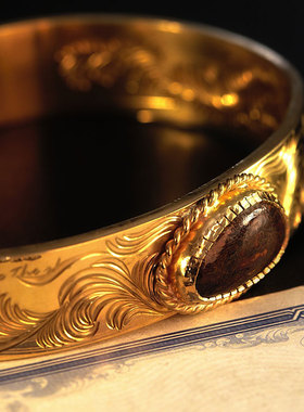 22K全金恐龙化石唐草手镯