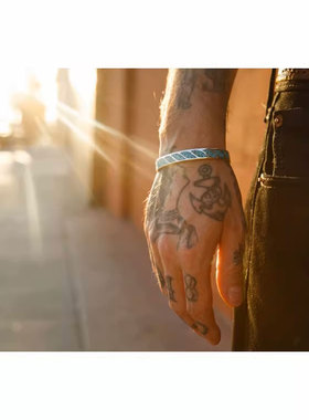 天然松石粉末复古银制手镯