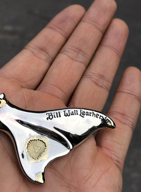 鎏金上帝之眼十字吊坠鲸鱼