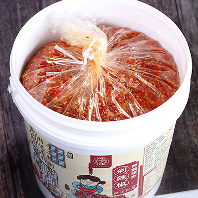 湖南特产剁辣椒商用蒜蓉剁椒酱小米辣特辣餐饮调料青红辣椒酱大桶 - 图0
