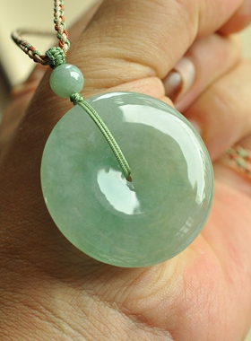 缅甸A货翡翠老坑冰晴绿平安扣