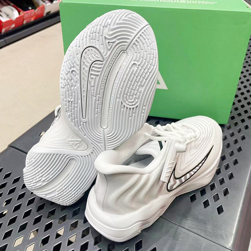Nike耐克GIANNIS IMMORTALITY 4字母哥4代男子篮球鞋FQ3681-100 - 图2