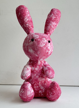 云南大理白族手工扎染布艺兔子摆件板蓝根植物染大号兔子摆件手伴