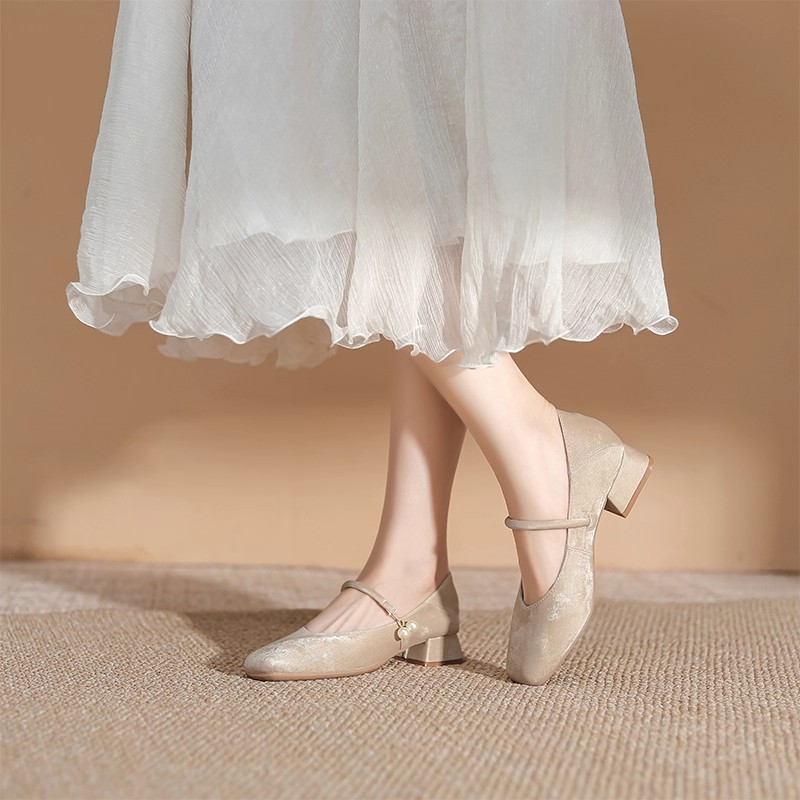 新中式玛丽珍鞋女2025春秋新款绝美气质粗跟单鞋配裙子旗袍鞋女鞋 - 图3