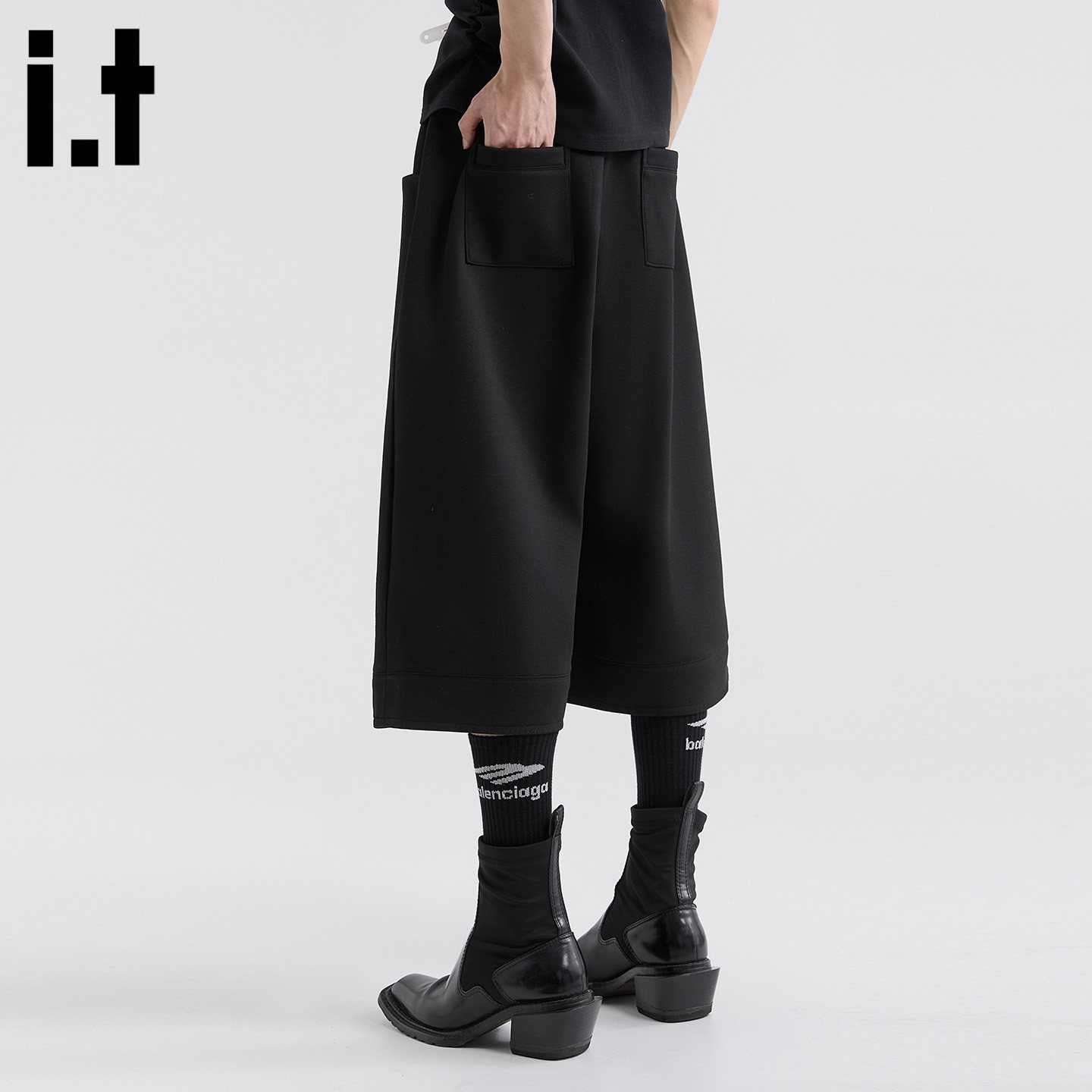 it :5cm/FIVECM美式宽松阔腿七分裤卫裤男女2025夏季潮牌直筒短裤,淘宝优惠券,粉丝福利购,淘宝优惠卷