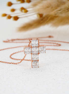 高级感十足毛衣链S925银宝塔莫桑钻十字架女莫桑石项链秒过测钻笔