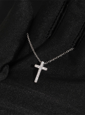S925银镶D色莫桑钻十字架锁骨链