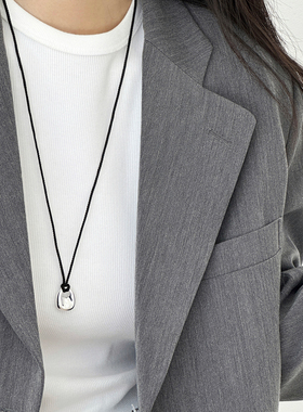 小众设计感2024新款水滴吊坠颈链