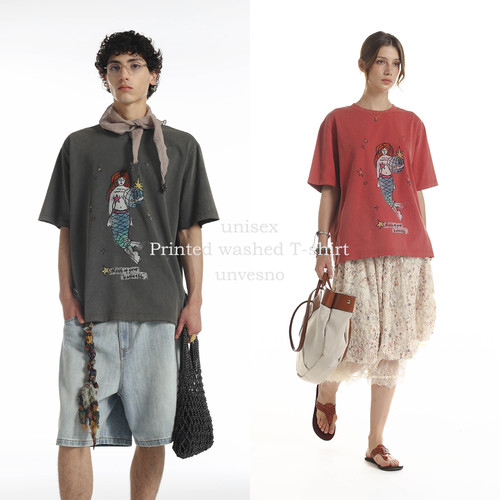 【洗褪磨破】Unvesno(UN)Vintage洗褪怀旧磨破叛逆美人鱼印花T恤 - 图1