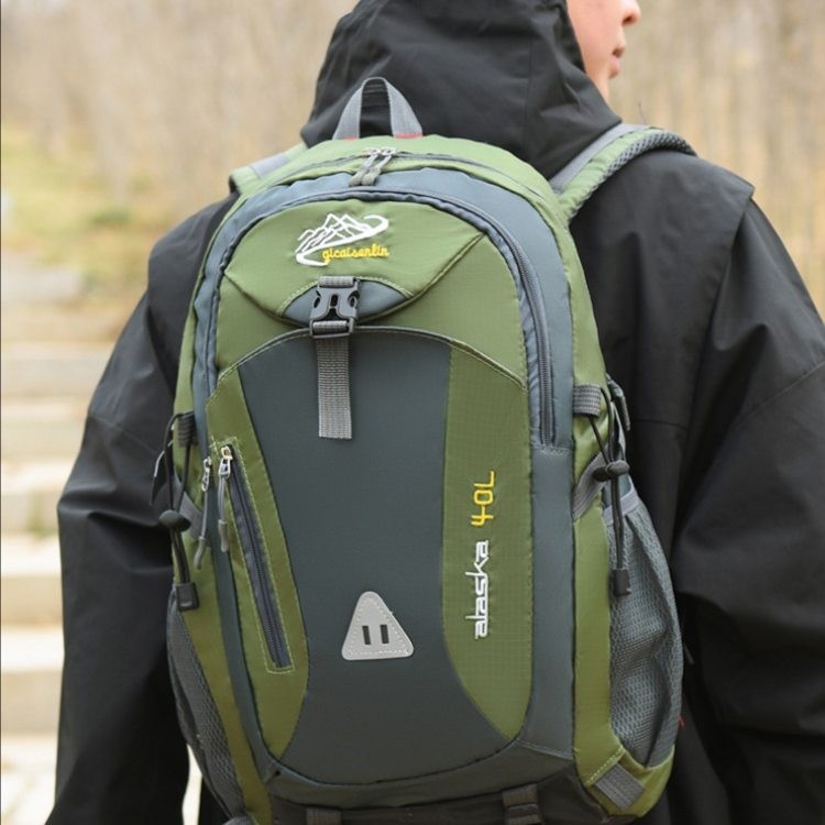 Outdoor sports travel backpack hiking water-repellent backpack men's casual sports bag new camping mountaineering bag