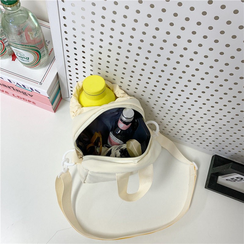 2026 New Mobile Phone Water Cup Bag Women's Simple Small Fresh Lightweight Sports Crossbody Bag Travel Casual Shoulder Bag