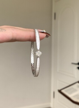 轻奢复古高级简约拉丝公主方钻手环小众设计气质个性时尚百搭手饰