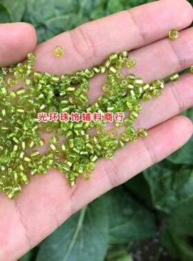 diy浅绿色玻璃辅料珠子