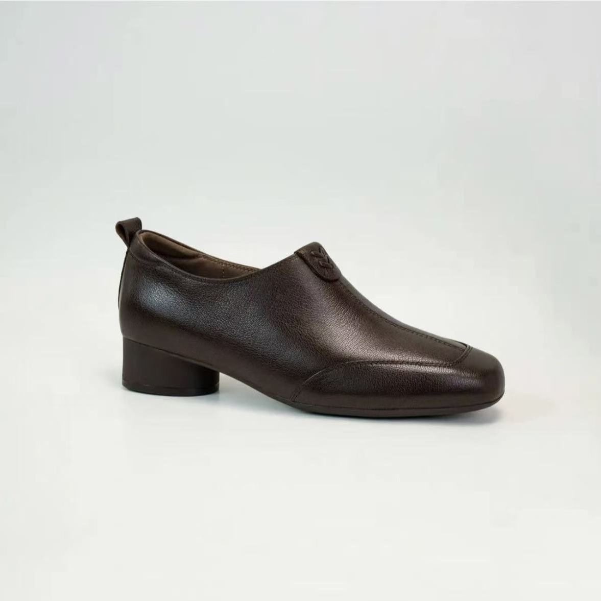 品牌女士真皮单鞋2025秋季新款法式复古深口低跟休闲方头小皮鞋,淘宝优惠券,粉丝福利购,淘宝优惠卷