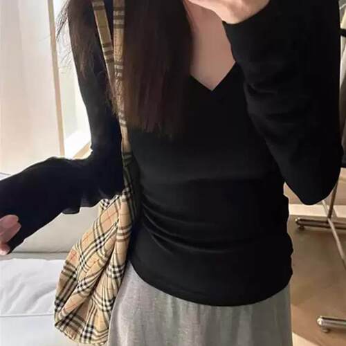 白色V领正肩长袖T恤女早秋季大码胖mm修身显瘦内搭打底衫辣妹上衣 - 图2