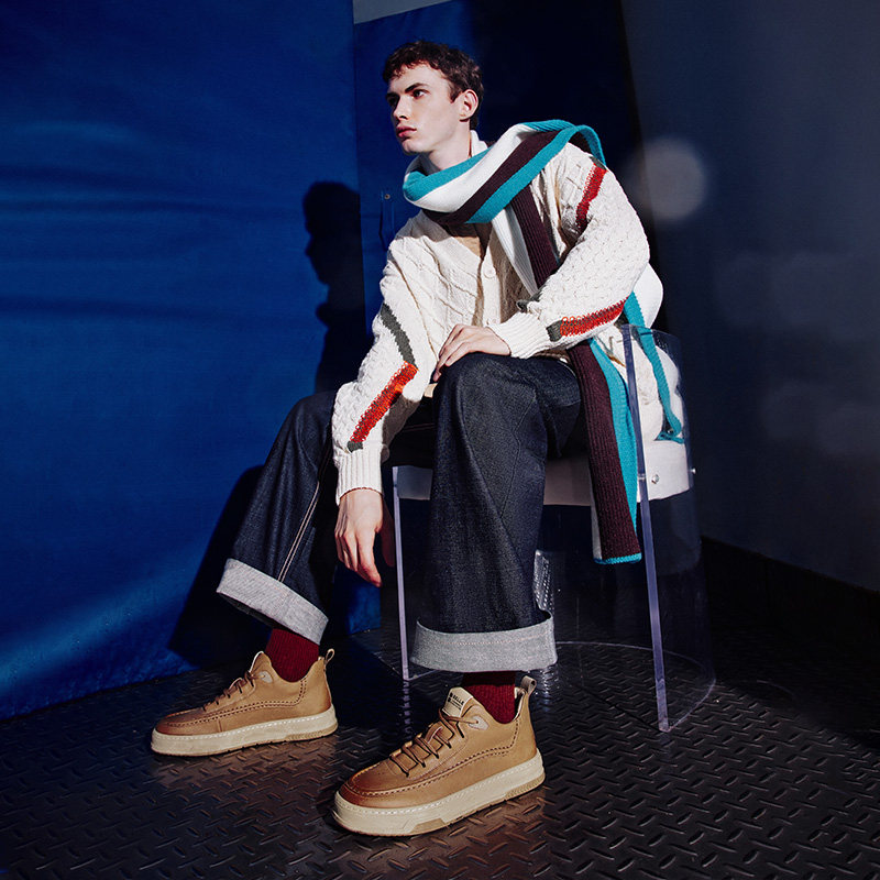  百丽男鞋高帮鞋