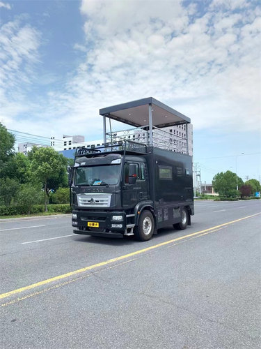 重卡房车中国重汽汕德卡升顶房车 - 图0