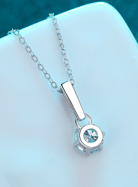 925纯银镀18K金项链女莫桑石六爪钻石吊坠时尚锁骨链镀pt950 铂金