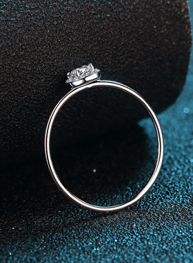 s925银镀18K金镀pt950铂金30分莫桑钻圆包女戒指潮流百搭节日礼物