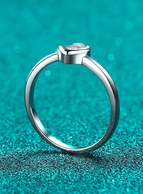 s925银镀18K金莫桑石戒指镀PT950铂金女爱心款异形女戒搭时尚配款