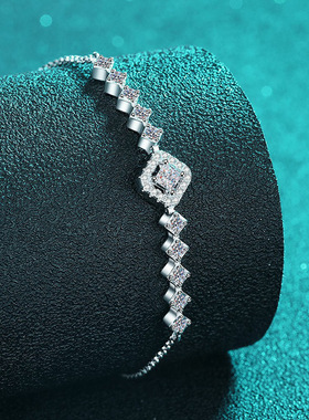 S925纯银镀18K金莫桑石手链立体钻正方手环推拉式链条镀PT950铂金