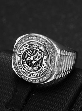 菲律宾鹰雕食猴鹰网红食猿雕