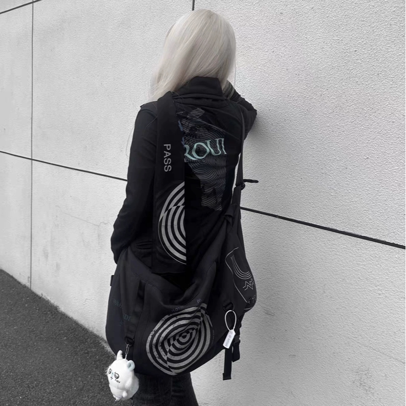 『当天发货』Undercover 06ssT期漩涡印花丝巾 小众百搭围巾