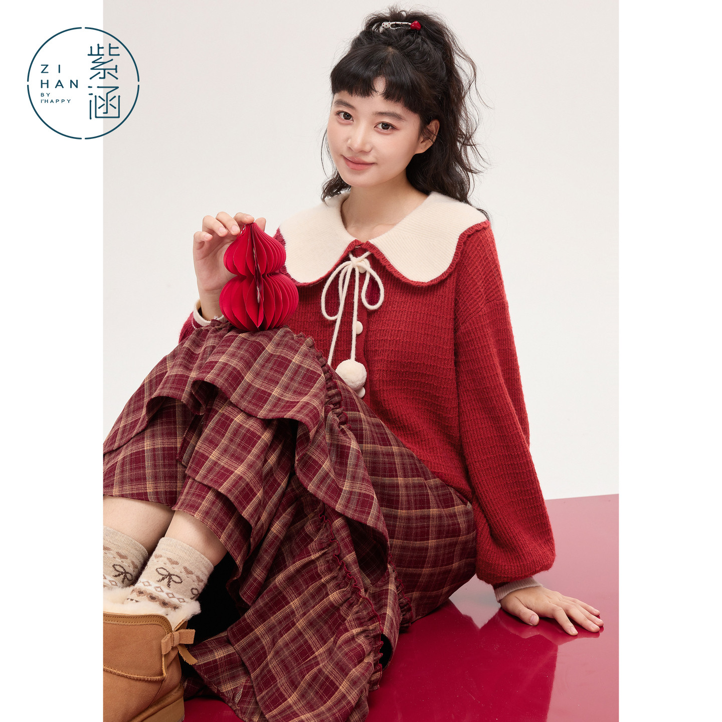 紫涵撞色娃娃领针织开衫女2025冬季新款甜美毛球系绳内搭肌理毛衣,淘宝优惠券,粉丝福利购,淘宝优惠卷