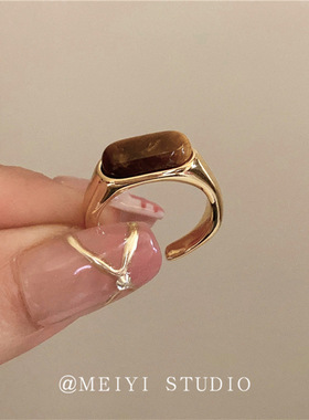 潮新款美拉德虎眼石戒指女时尚高级感轻奢小众设计开口指环配饰品