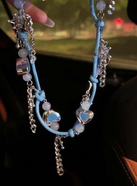 2024年新款蓝色滴釉爱心链条项链女辣妹出街拍照时髦高级感锁骨链