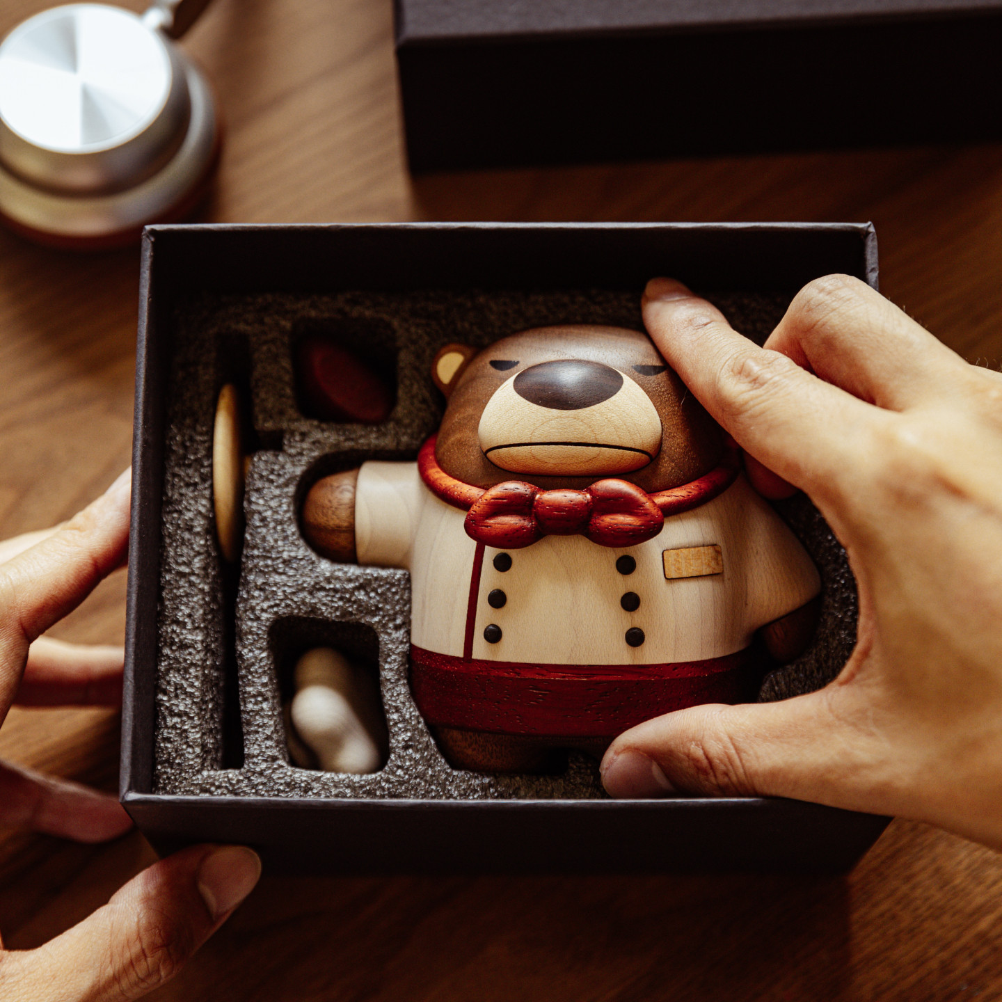 实木创意摆件主厨熊巴巴造型工位原上城高级可爱治愈系工艺品礼物,淘宝优惠券,粉丝福利购,淘宝优惠卷